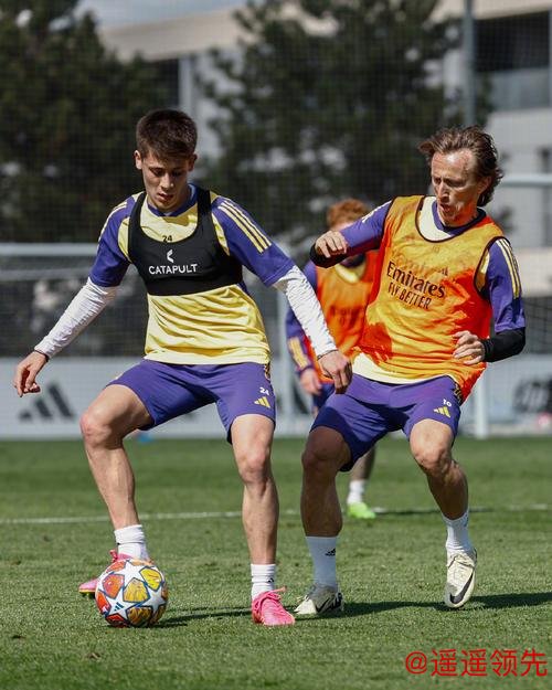 德甲部分球队恢复“分小组训练”