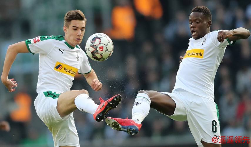 德甲：门兴大胜领跑积分榜 沃尔夫斯堡保持不败